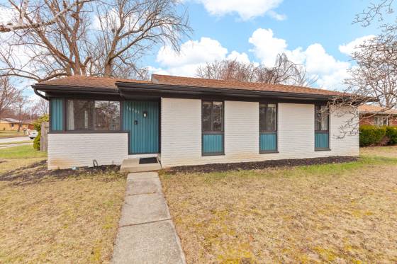10905 Jackson Court, Van Buren Twp, MI 48111 photo 3