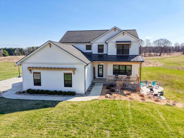 2015 Pierce Road, Chelsea, MI