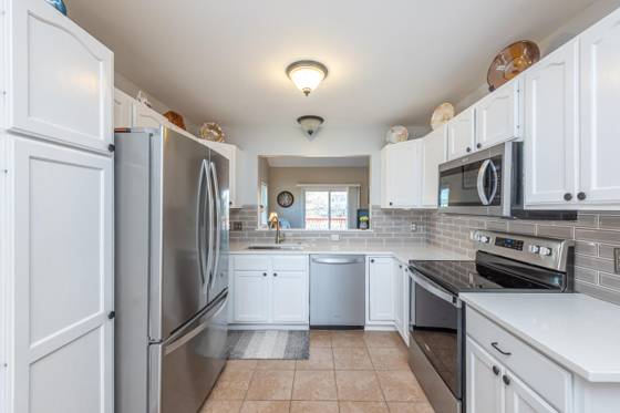 9002 Pine Cove Drive, Whitmore Lake, MI 48189 photo 5