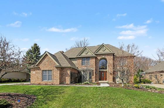 2074 Stonebridge Drive N, Ann Arbor, MI 48108 photo 2