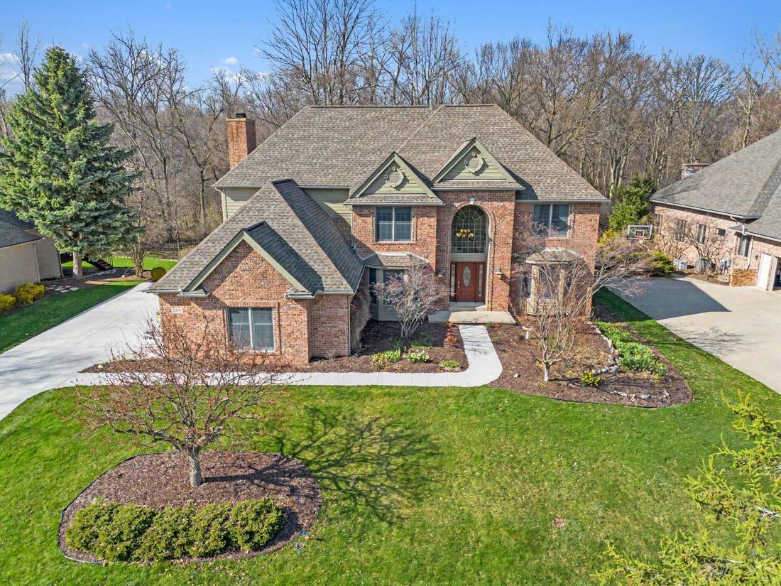 2074 Stonebridge Drive N, Ann Arbor, MI 48108