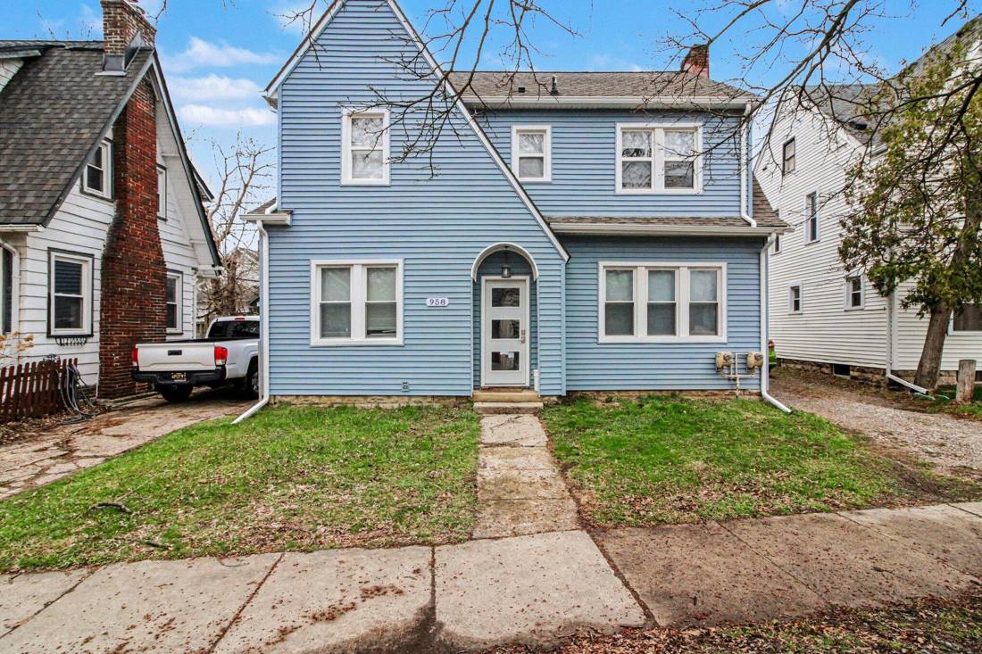 958 W Cross Street, Ypsilanti, MI 48197