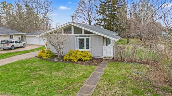 1800 Cooley Avenue, Ann Arbor, MI 48103 photo 2