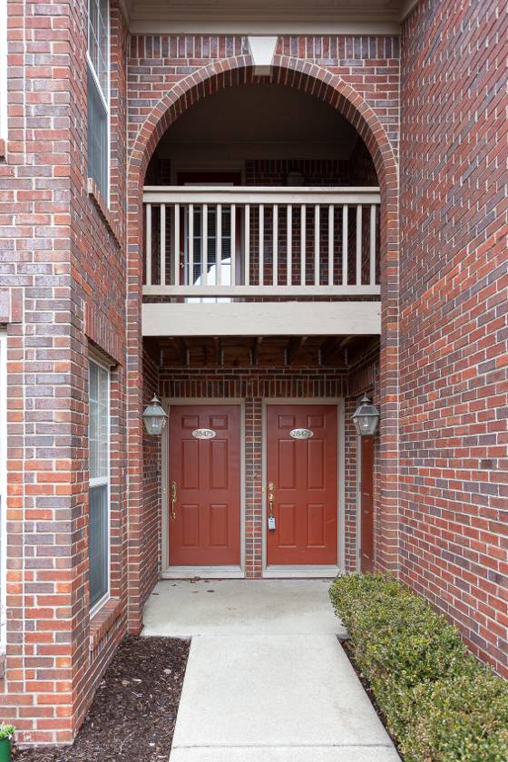 28471 Carlton Way Drive, Novi, MI 48377 photo 3