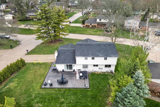 15895 Hickory Ridge Drive, Northville, MI 48168 photo 2