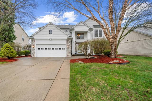 1042 Equestrian Drive, South Lyon, MI