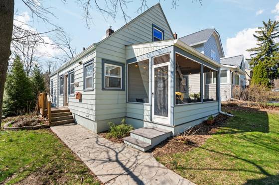 400 Montgomery Avenue, Ann Arbor, MI 48103 photo 3
