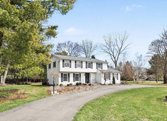 3132 Daleview Drive, Ann Arbor, MI 48105 photo 2