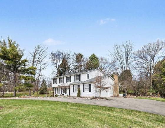 3132 Daleview Drive, Ann Arbor, MI 48105 photo 3