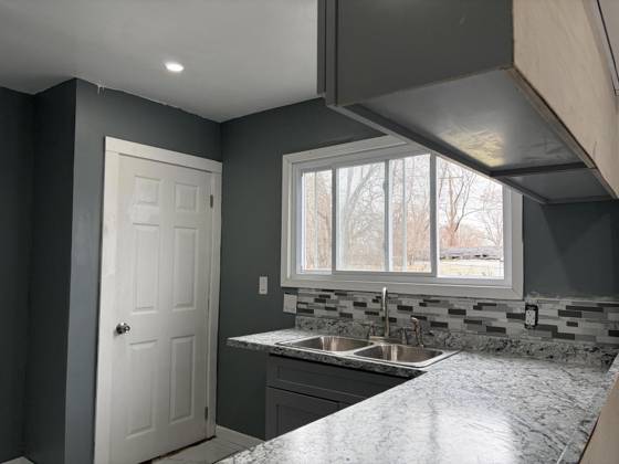 17870 Yonka Street, Hamtramck, MI 48212 photo 5