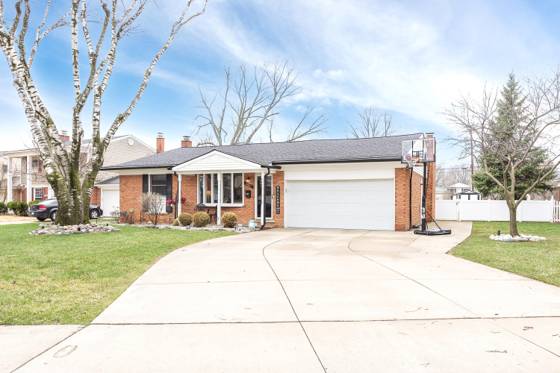 15507 Williams Street, Livonia, MI 48154 photo 2