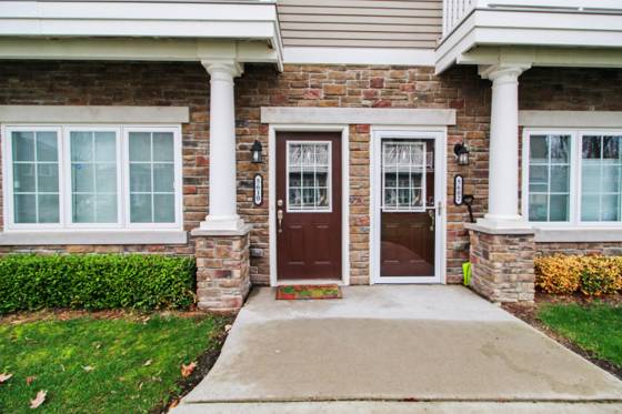 5610 Arbor Chase Drive, Ann Arbor, MI 48103 photo 2