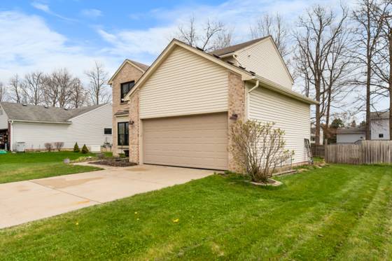9033 Timbercrest Lane, Whitmore Lake, MI 48189 photo 3