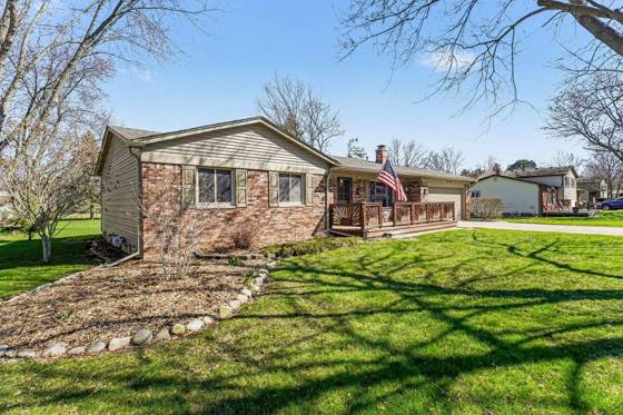 3339 Heritage Farms Drive, Highland, MI 48356 photo 3