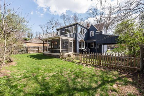 1605 E Stadium Boulevard, Ann Arbor, MI 48104 photo 2