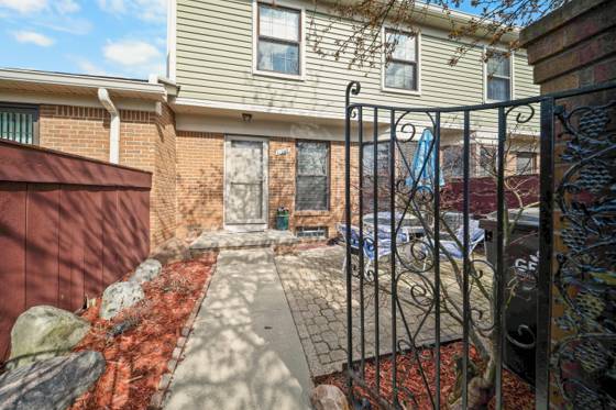 31260 Country Way, Farmington Hills, MI 48331 photo 3