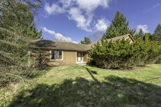 4425 Dexter Townhall Road, Dexter, MI 48130 photo 2