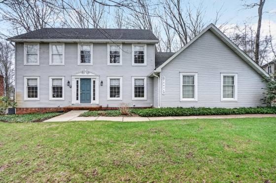 10434 Sourwood Court, Brighton, MI 48114 photo 2