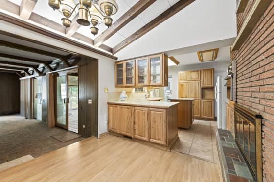 219 Ottawa Drive, Troy, MI 48085 photo 5