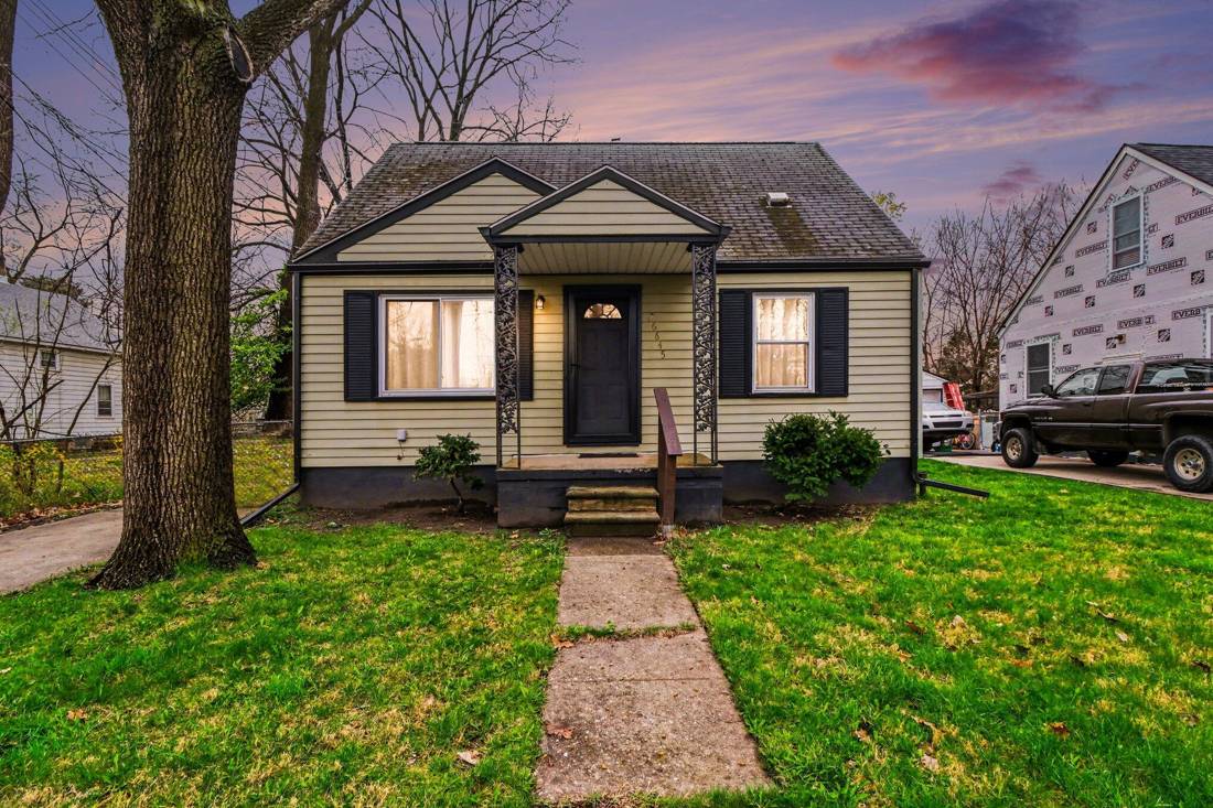 26645 Pembroke Avenue, Redford, MI 48240