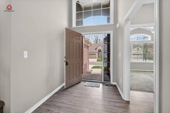 30295 Berghway Trail, Warren, MI 48092 photo 3