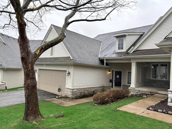 8165 Sequoia Lane, White Lake, MI 48386 photo 2