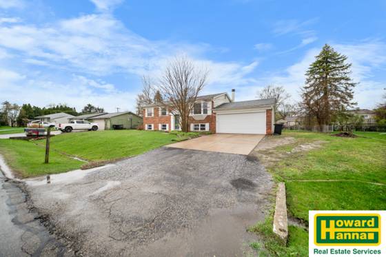 1431 Meadow Drive, Wolverine Lake, MI 48390 photo 4
