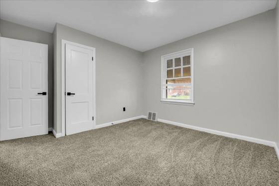 9090 Stahelin Avenue, Detroit, MI 48228 photo 5