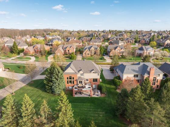 2910 N Addison Circle N, Rochester, MI 48306 photo 5