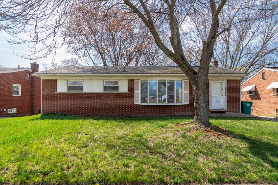 1386 Borgstrom Avenue, Ypsilanti, MI 48198