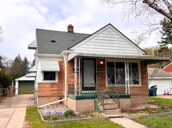 335 Laprairie Street, Ferndale, MI 48220 photo 2