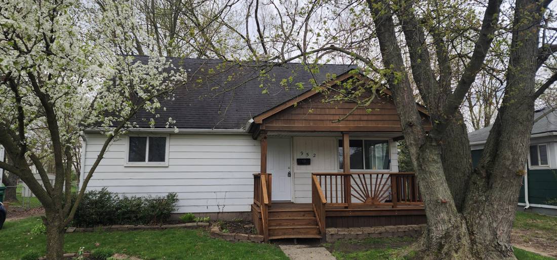 952 Hunter Avenue, Ypsilanti, MI 48198