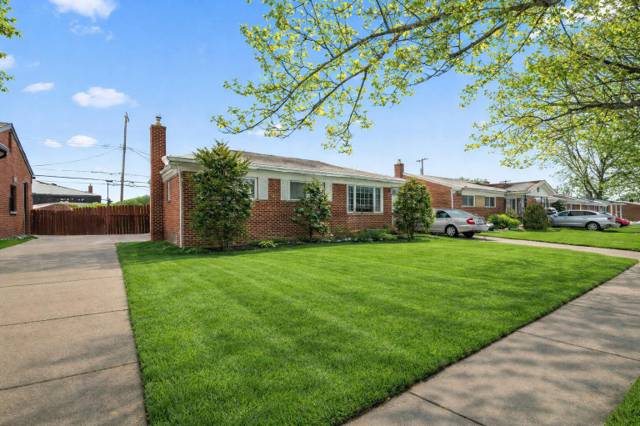 5845 Plainfield Street, Dearborn Heights, MI