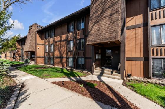 1730 Grove Road #B-307, Ypsilanti, MI 48198 photo 4