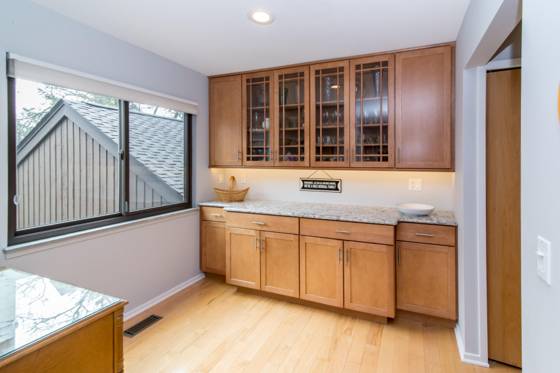 2 Northwick Court, Ann Arbor, MI 48105 photo 4