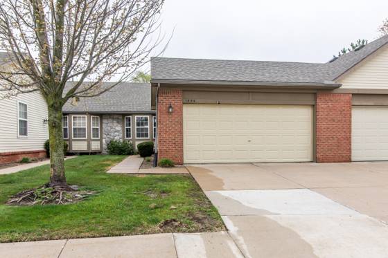 1854 N Kenwyck Drive, Ypsilanti, MI 48198 photo 2
