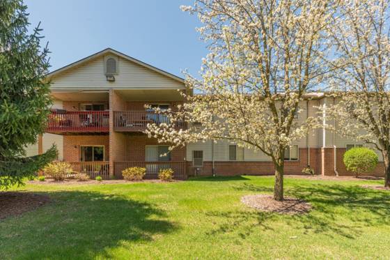 2482 Eagles Circle ##6, Ypsilanti, MI 48197 photo 3
