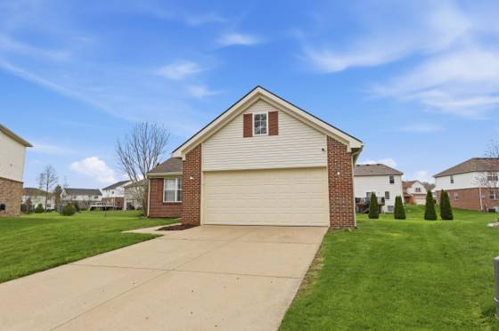 42122 Richmond Drive, Belleville, MI 48111 photo 2