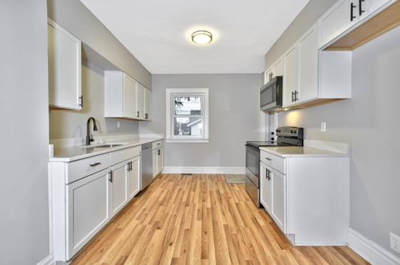 345 E Goulson Avenue, Hazel Park, MI 48030 photo 4