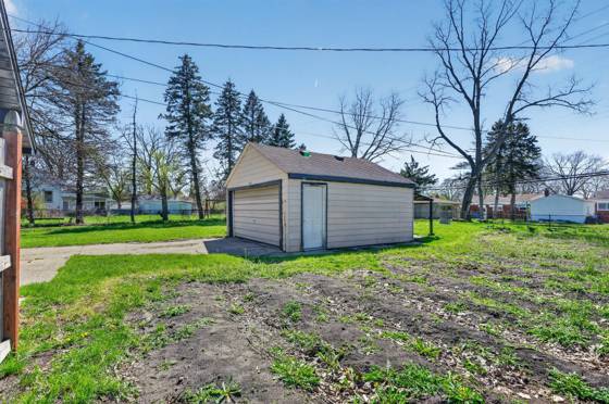22439 Curie Avenue, Warren, MI 48091 photo 2
