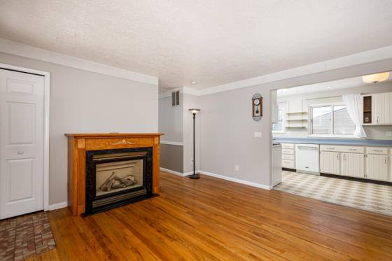 1388 Delaware Avenue, Ypsilanti, MI 48198 photo 5
