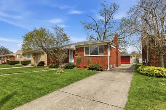 9160 Kinloch Street, Redford, MI 48239 photo 3