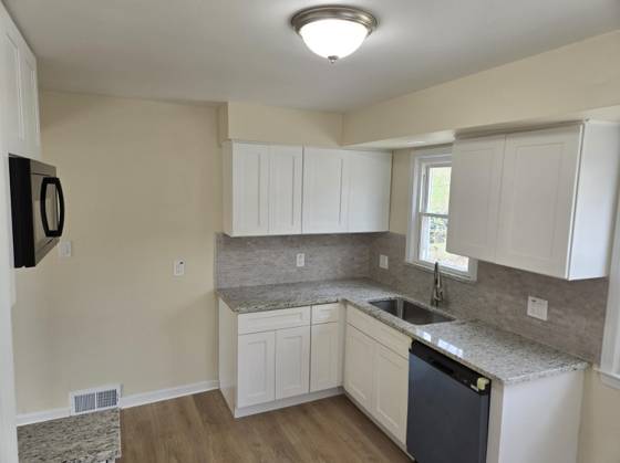 9634 Inkster Road, Redford, MI 48239 photo 5