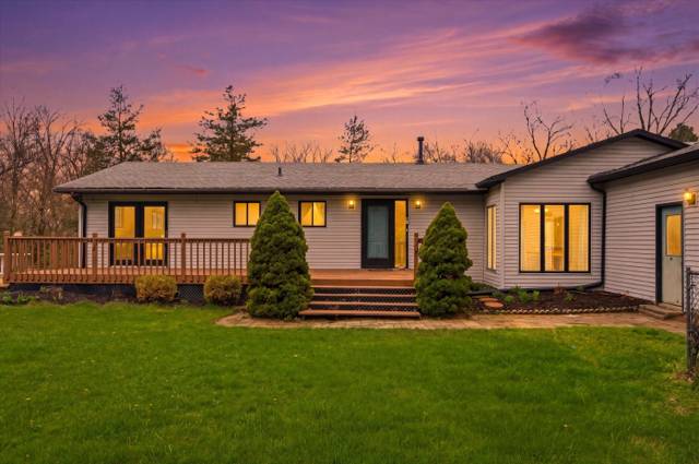 9095 Huron River Drive, Brighton, MI