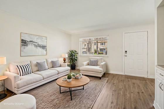 2189 Ridgemont Road, Grosse Pointe Woods, MI 48236 photo 4