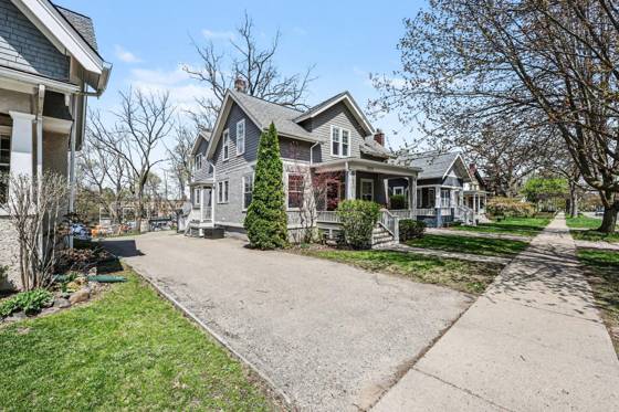 1028 W Liberty Street, Ann Arbor, MI 48103 photo 3