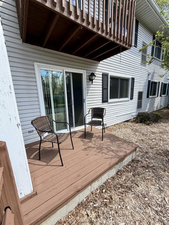 682 W Middle Street #Unit #4, Chelsea, MI 48118 photo 5