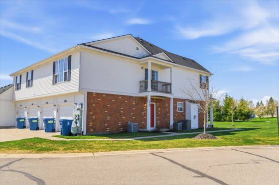 1304 Riversedge Drive, Saline, MI 48176 photo 2