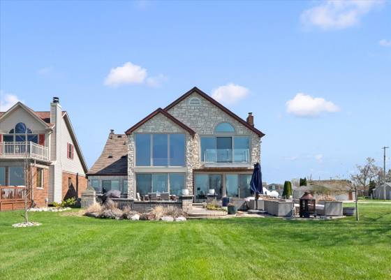 8115 Colony Drive, Algonac, MI 48001 photo 3