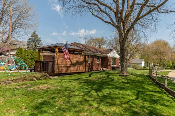 200 W Mckay Street, Saline, MI 48176 photo 3